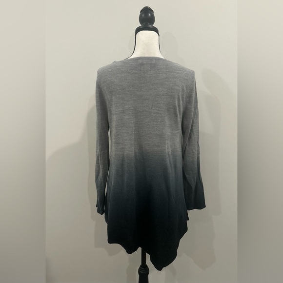 Motherhood Maternity Ombré Top - Picture 3 of 3